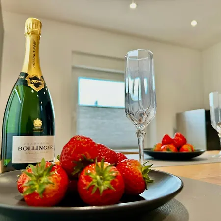 Big-city-designapartment Apartment